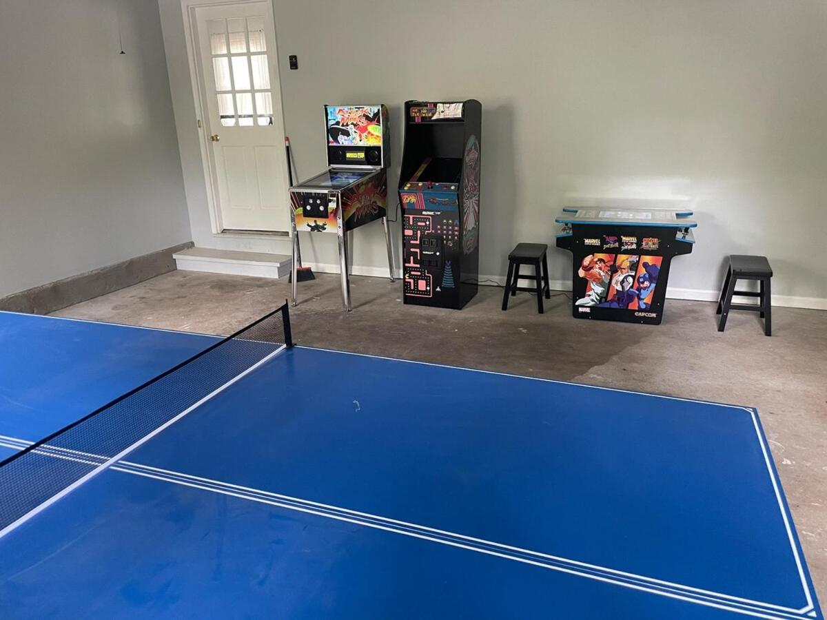 Cozy Home With Arcade, Ping Pong & Fenced Backyard Lawrenceville Ngoại thất bức ảnh